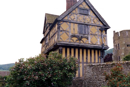 Stokesay Castle